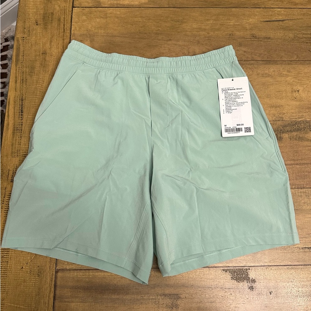 Lululemon pace breaker short